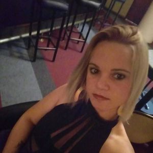 Meet your Posher, Idialis